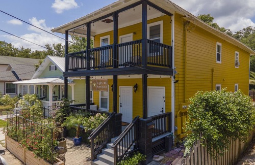 Downtown Historic District Casa | Casa De Hernandez-Boutique Hotel-Hierro-Luxe Queen