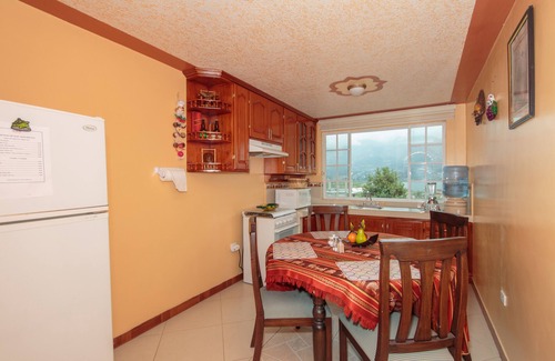 San Pablo del Lago Casa | Casa de Huéspedes Casa de Luis