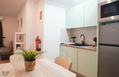 Aluche Apartamento | Casa de Huéspedes Gomez Ulla 1