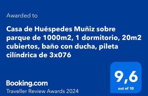 Muñiz Casa | Casa de Huéspedes Muñiz sobre parque de 1000m2, 1 dormitorio, 20m2 cubiertos, baño con ducha, pileta cilíndrica de 3x076
