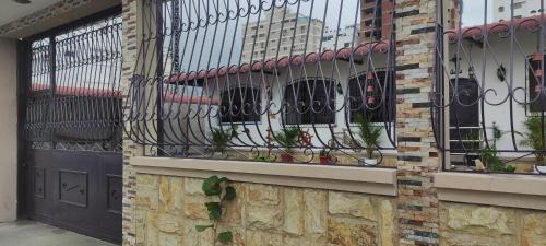 Pacara Casa | Casa de Huéspedes Niño Peregrino