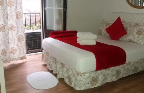 Embajadores Casa | Casa de Huéspedes Prada