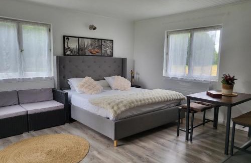 La Roussiere Casa | casa de invitados estilo normandie