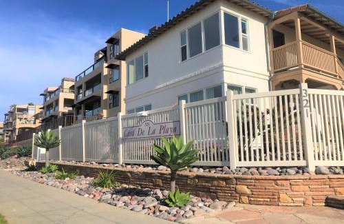 Village of La Jolla Hotel | Casa De La Playa