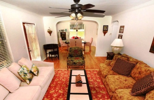 Flamingo Parks Villa | Casa de Leon with heated pool