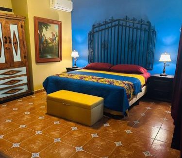 Downtown Mazatlan Hotel | Casa de Leyendas