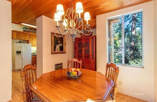 Pine Cove Casa | CASA de los ARBOLES! Delight & Solitude Abound in the "House of the Trees"
