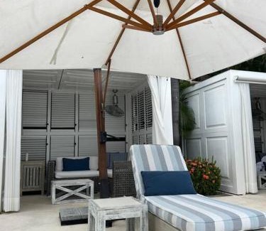 La Puntilla Villa | Casa de lujo con alberca y playa privada