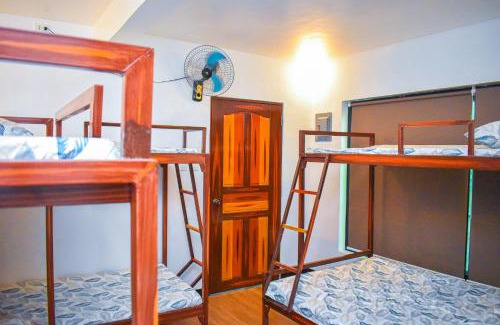 Cabuyao Casa | Casa de Madera The Wooden House Staycation Transient and Private Resort