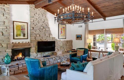 El Mirador Casa | Casa de Mayo - Meredith Lodging