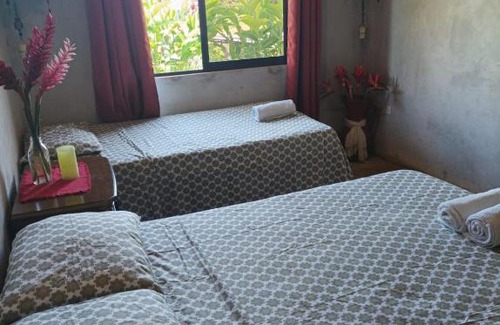 Bijagua Casa | Casa de Montaña Amapola