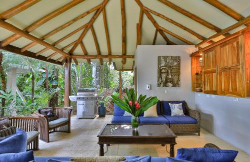 Portalon Villa | Casa de Paz- Portasol Vacation Rentals