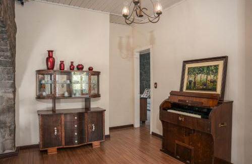 Caminhos da Eulalia Casa | Casa de Pedra Mena Kaho