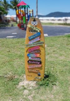 Vista Linda Casa | CASA DE PRAIA COM DUAS PISCINAS E GARAGEM