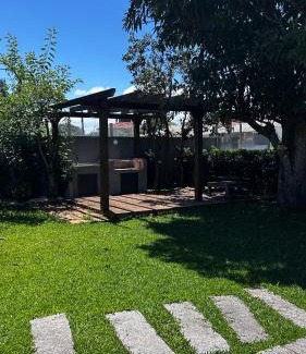 Daniela Casa | Casa de praia em Floripa - conforto e aconchego a 400m da praia