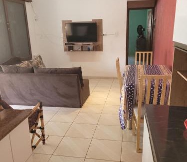 Campos Eliseos Casa | Casa de praia Jequitiba, 50 metros do mar com piscina!ITANHAÉM!