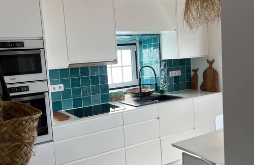 Santo Antao Casa | Casa de São João - Oceanfront 3BR/3BA Sunset View - Fajã de São João, São Jorge