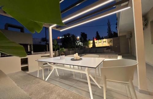 Petaloudes Casa | Casa De Sario