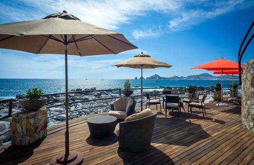 Cabo Bello Villa | Casa del Arco - Gorgeous Sunset Views and 5 minutes from downtown CSL!