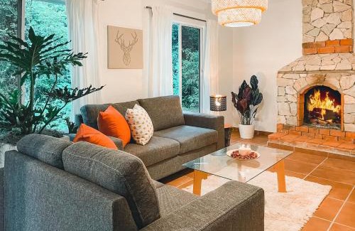 Jarabacoa Casa | Casa del Arroyo 2-Bedroom Cottage Fireplace and BBQ