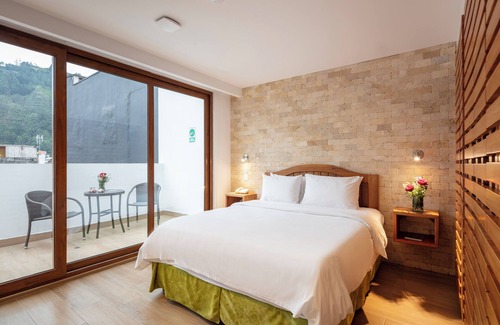 Baños de Agua Santa Hotel | Casa del Balcon