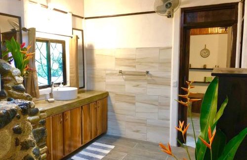 Puerto Jiménez Casa | Casa Del Bambu