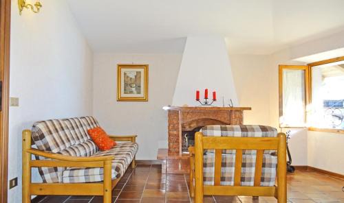 Pieve Casa | Casa del Borgo Olga by Gardadomusmea