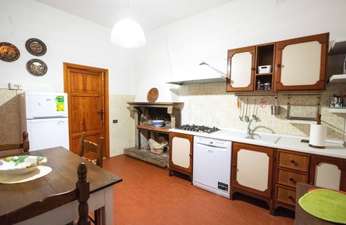 Pescia Casa | "casa del bosco" con piscina