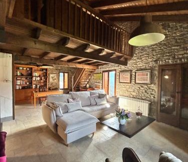 El Pont De Bar Chalet De Esquí | Casa del Castell de Toloriu