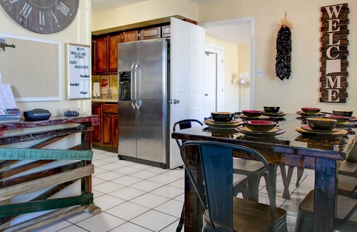 Barelas Casa | ☀️Casa Del Centro☀️ 5 hab / 2Baño-Downtown ABQ