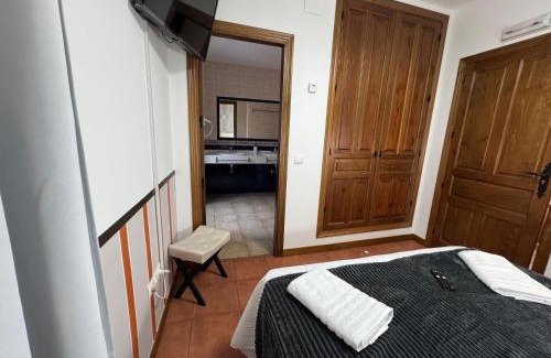 Las Navas Del Marques Casa | Casa del Cura
