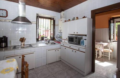 El Cueto Casa | Casa del Cuetu. Traditional village house in Asturias