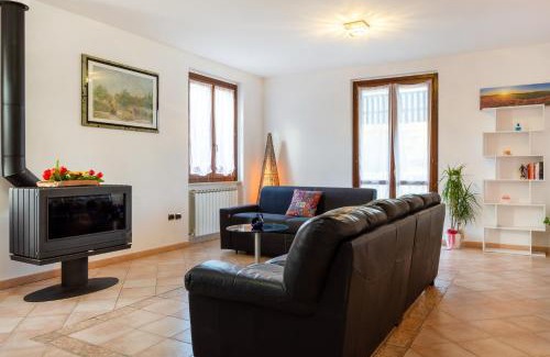 Bastia Umbra Apartamento | Casa del Giardino Bright Apartment
