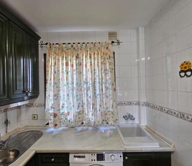 Las Jaras Casa | Casa del Lago la Encantada 10 huéspedes con piscina comunitaria Las Jaras