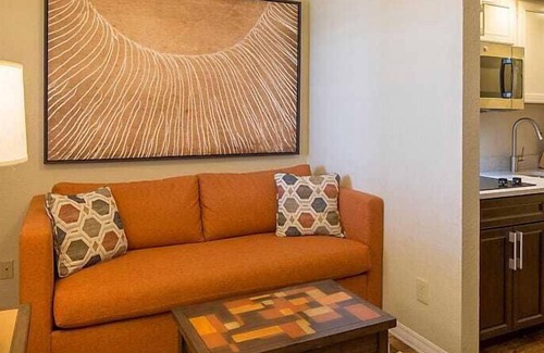 Ormond Shores Condominio | Casa Del Mar Beach Resort-one bedroom oceanfront