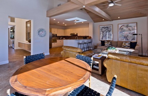 La Quinta Casa | Casa Del Rio Luxe 3BR w Pool Spa Lake Views
