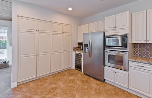 La Quinta Casa | Casa Del Rio Luxe 3BR w Pool Spa Lake Views