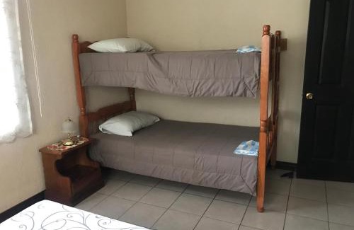 Desamparados Cama Y Desayuno | Casa del Suizo