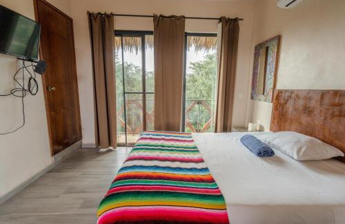 Macario Gómez Casa | Casa Delfín Tulum