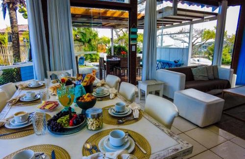 Ossos Casa | Casa Delfi, Hermosa vista, Jacuzzi e Praia , Buzios