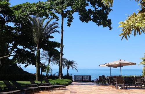 Camburi Casa | Casa Deliciosa em Condo c/Piscina Frente ao Mar