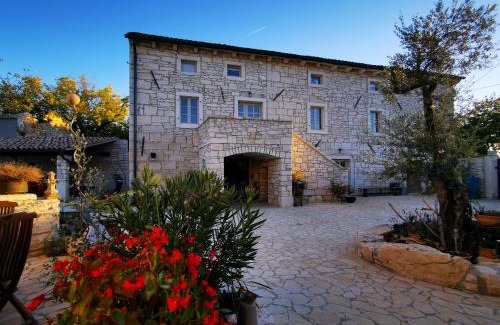 Kringa Casa | Casa della Grofica