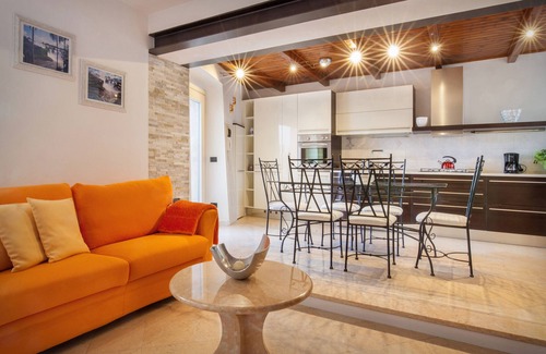 Albisano Apartamento | Casa Delle Stelle with Terrace