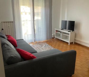 Roiano-Gretta-Barcola-Cologna-Scorcola Apartamento | CASA DENDI