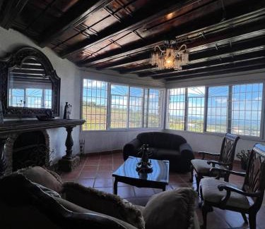 San Juancito Casa | Casa Des Mille Collines