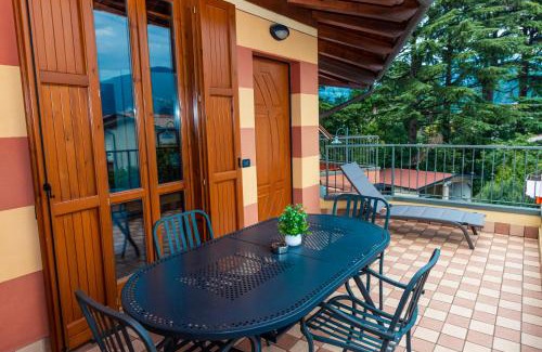 Paratico Apartamento | Casa di Argo Vista Lago