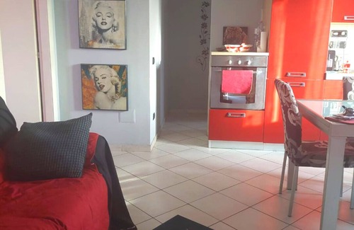 Camporoppolo Casa | Casa di Campagna con Camino e Giardino