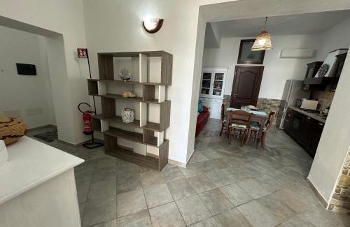 Castelsardo Historic Centre Apartamento | Casa di Flavio