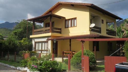 Lumiar Casa | Casa Di Maria 4 Quartos a 500m Centro - Sauna, Piscina, Fogão a Lenha, Churrasqueira - ACESSO PRIVATIVO AO AO RIO - Ideal para famílias