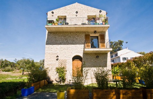 Saint-Florent Apartamento | Casa di Neshama Gabriella